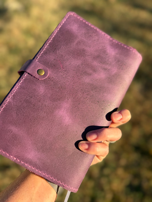 Moleskine Expanded Leather Book Cover, Redrock: Grape
