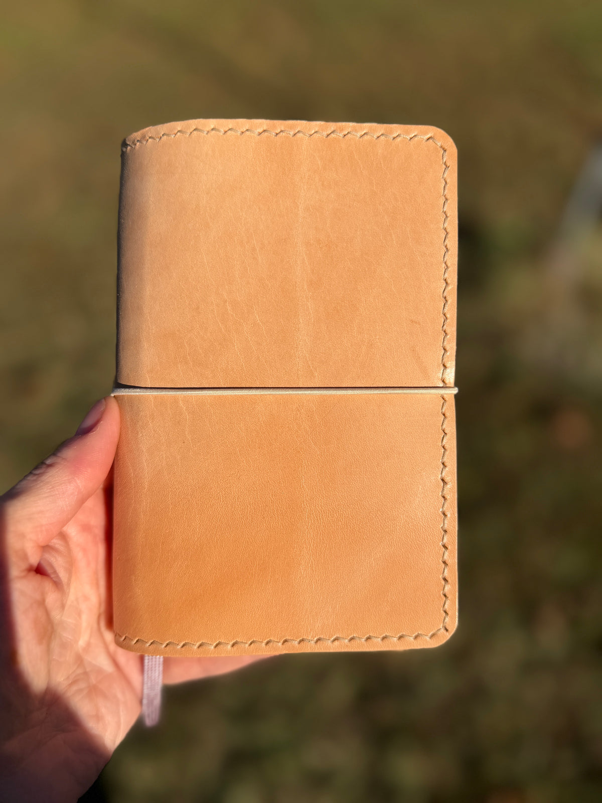 Pocket Leather Book Cover, Toasted Marshmallow