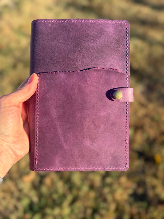 Moleskine Expanded Leather Book Cover, Redrock: Grape
