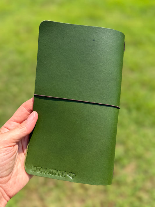 Traveler's Notebook, Minerva Smooth, Emerald
