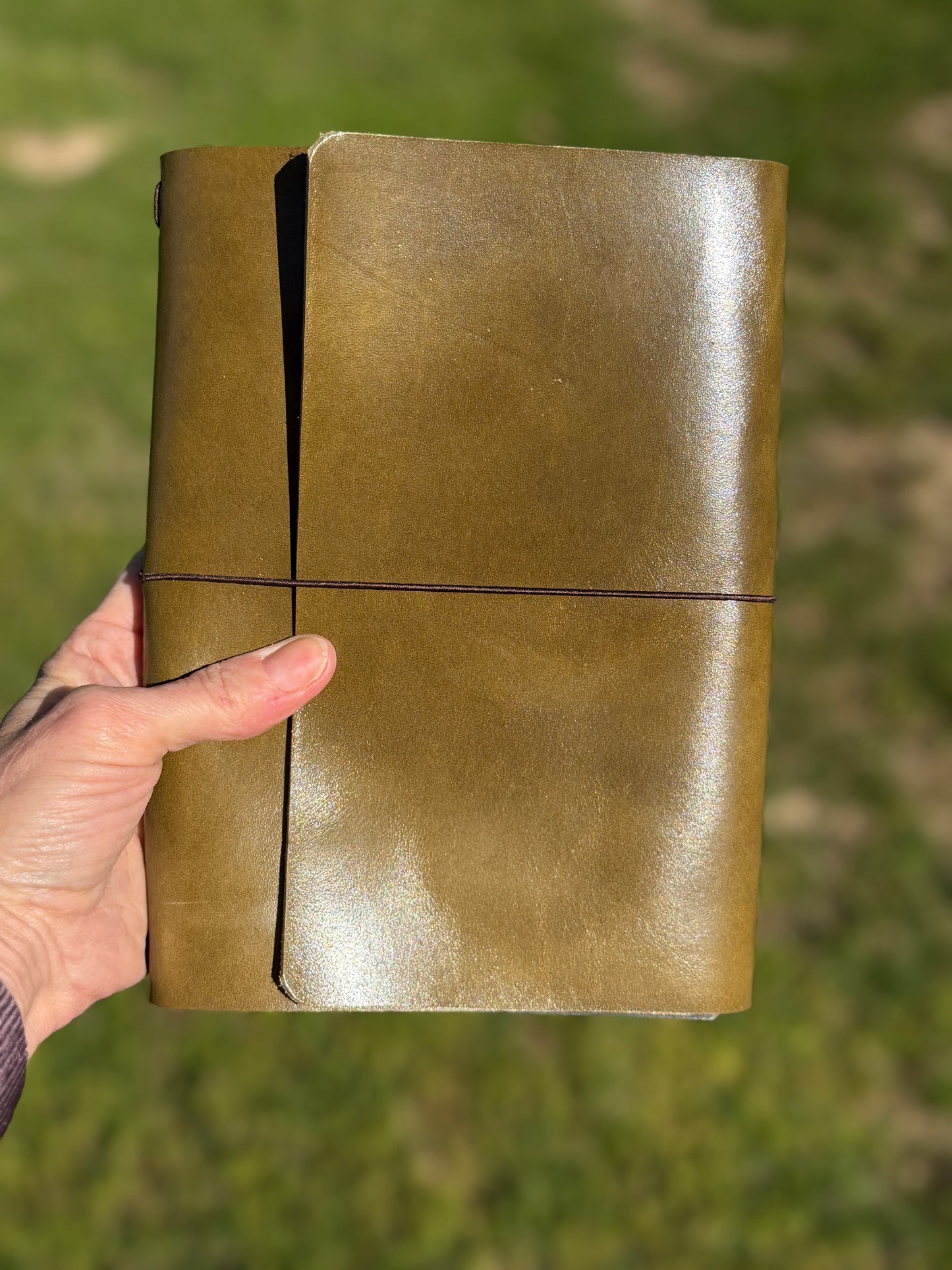 Trifold Traveler's Notebook