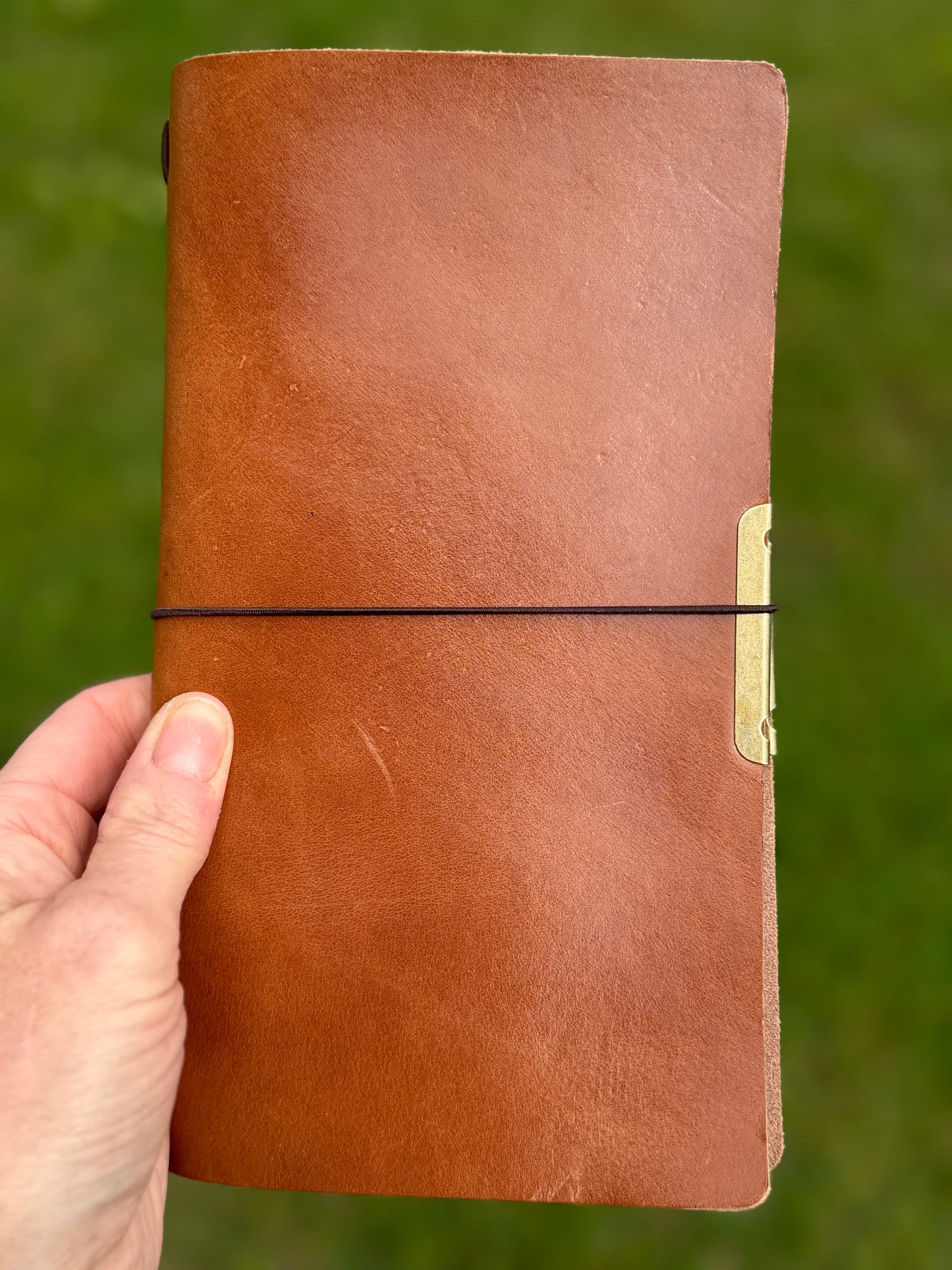 Traveler's Notebook, Honey