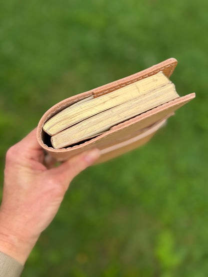 Standard Leather Book Cover, Toasted Marshmallow (Pebbled Pockets!)