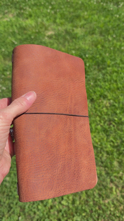 Traveler's Notebook, Austin Chestnut